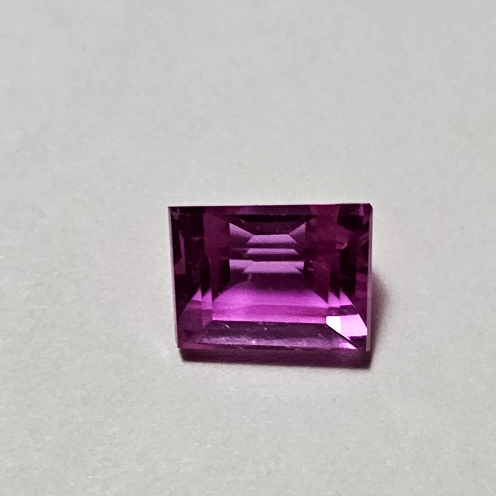 Brilliant Certified Pink Spinel Gemstone 11.50ct - Picture 4 of 10